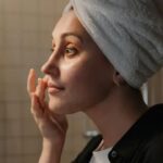 Haut-Expertin warnt: Dieser beliebte Beauty-Fehler macht dein Gesicht kaputt!