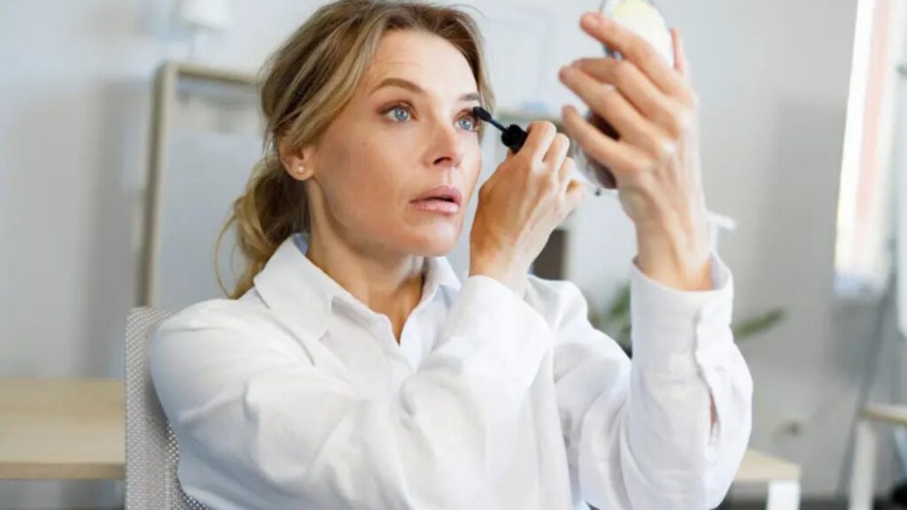 Vorsicht wasserfeste Mascara