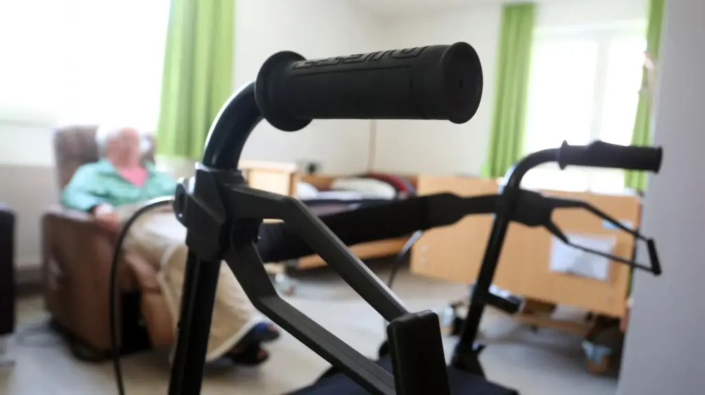 Pflegeunterstützungsgeld: Wer kann es bekommen und wie hoch ist es?